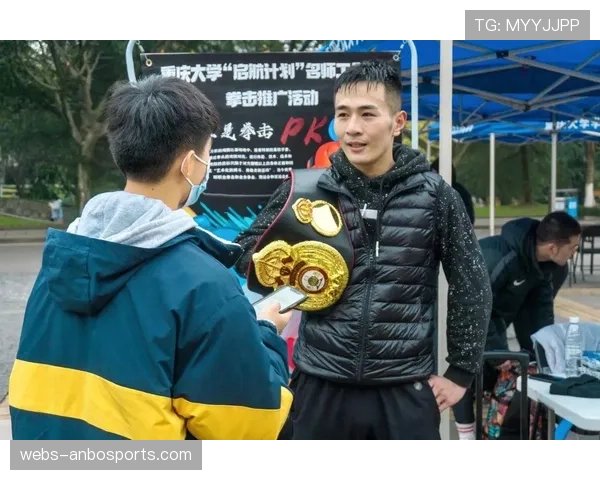 重庆举办企业拳击联谊赛，程序员组队“代码拳王”出圈