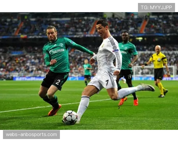 皇马2-1双杀本菲卡晋级16强,维尼修斯制胜球锁定胜局 皇马2-1双杀本菲卡晋级16强,维尼修斯制胜球锁定胜局