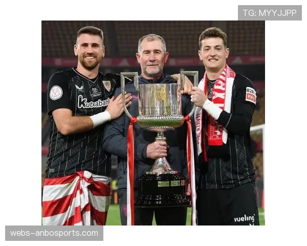 “门将的诅咒”:解析瓦伦西亚连续三个赛季主力门将重伤的怪圈 “门将的诅咒”:解析瓦伦西亚连续三个赛季主力门将重伤的怪圈